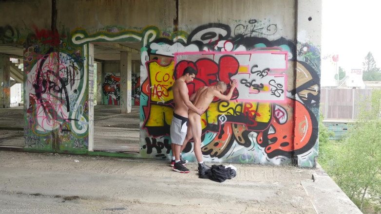 Kinky Twink: Fucked Raw by a Jock Dom
