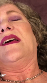 Sexy GILF Pussy + Ass Fuck POV! Close-up! Maxxximummilf