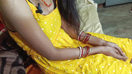 Kumari sushma: Priya Bhabhi mi poprvé dává footjob