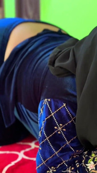 Adik tiri mesir dengan pantat bahenol lagi asik ngentot pantat bahenolnya sebelum dientot habis-habisan sama abang tirinya sendiri!