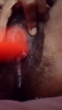 Ateşli Hintli porno yıldızı sert seks için yeni erkek arkadaş istiyor