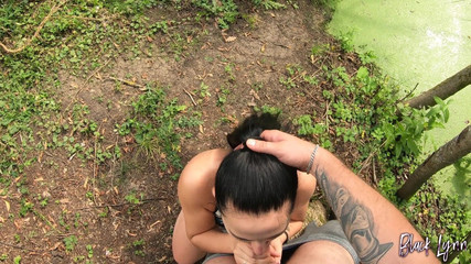 YSP Studio: Venkovní kouření u bažin - pov verze