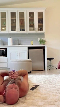 Hai lần trừng phạt cuck femdom - Mars solo và Misty Addams trừng phạt cậu bé cuck island phục tùng của họ bằng floggers, chèo thuyền, đánh đòn