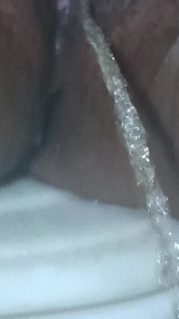 Desi Neha Bhabhi Pissing Close up Shot