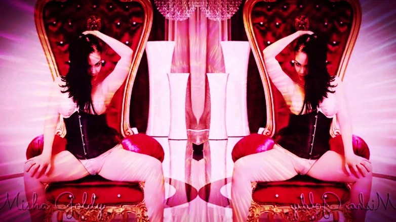 Goddess Misha Goldy: Melutut dan menyembah ratu awak! Merayu saya untuk memiliki awak! (...