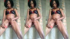 African Beauties: Šukání, čůrání a sání mé lízátka