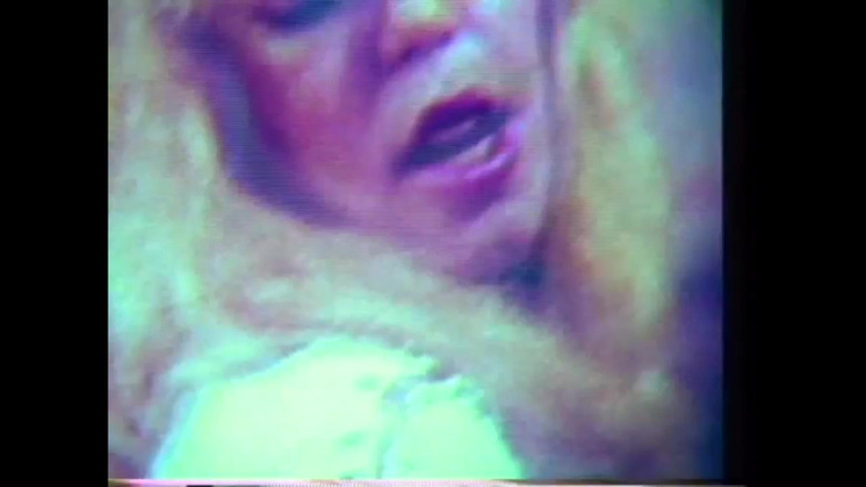 Vintage Megastore Full hd: 在派对上他们互相吸吮