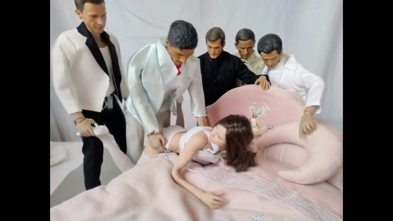 PeacefulDigit325: Cynthia ve bazı adamlar yatakta