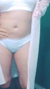 タイトな仕事セクシーなアラブの妻と夫が楽しんでいます