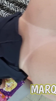 Ateşli orta yaşlı seksi kadın anal sert sikişiyor ve ağzına boşalıyor