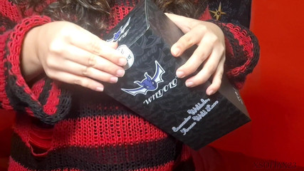 Sofia Nightshade: Je déballe mon nouveau jouet