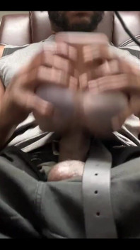 I Need U on My Thug Dick Riding It Just Like This
