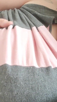 Příprava mých prsou, aby ti daly mléko (bez mluvení)