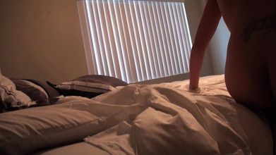 Old & Young: Amadora primeira vez brinca com bunda suculenta e passeio selvagem