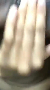 Tatlı ıslak damlayan amcığıma mastürbasyon