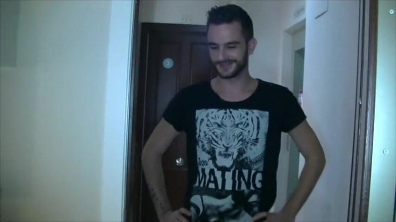 Gaybareback: Viktor Rom šuká bez sedla a pib v jockstrap