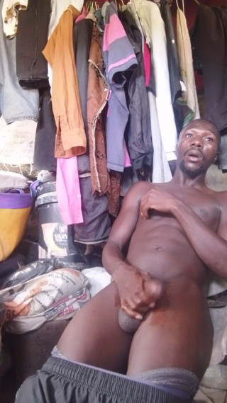 solomonnaija: Stop My Available Abandon Place to Make Myself Comfortable