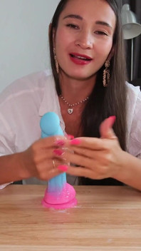 WICHsanleitung und heißes Reden zu deinem vergnügen mit farytale dildo