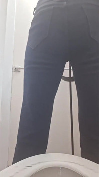 Random Piss Moments