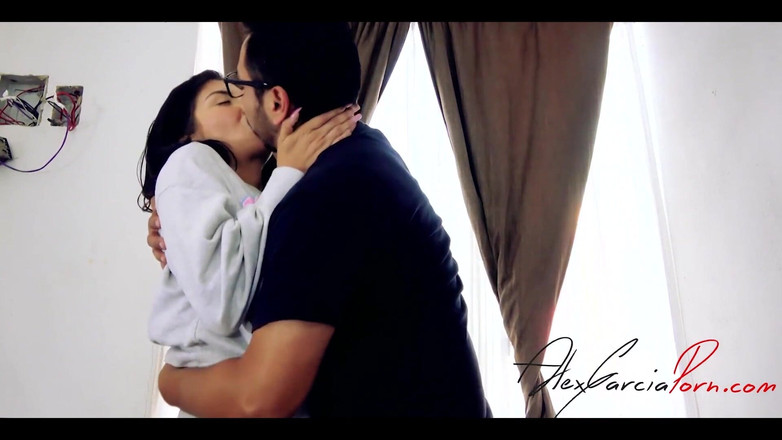 Alex Garcia Porn: Agag, jak jsem přesvědčil svou malou sousedku, aby se mnou...