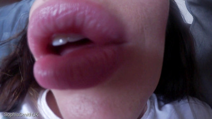 SophiaSmithUK: Asmr lens sis ve öpüşme