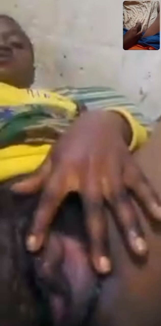 Sugarmama video call mutual masturbation: Hairy Pussy Play on Video Chat