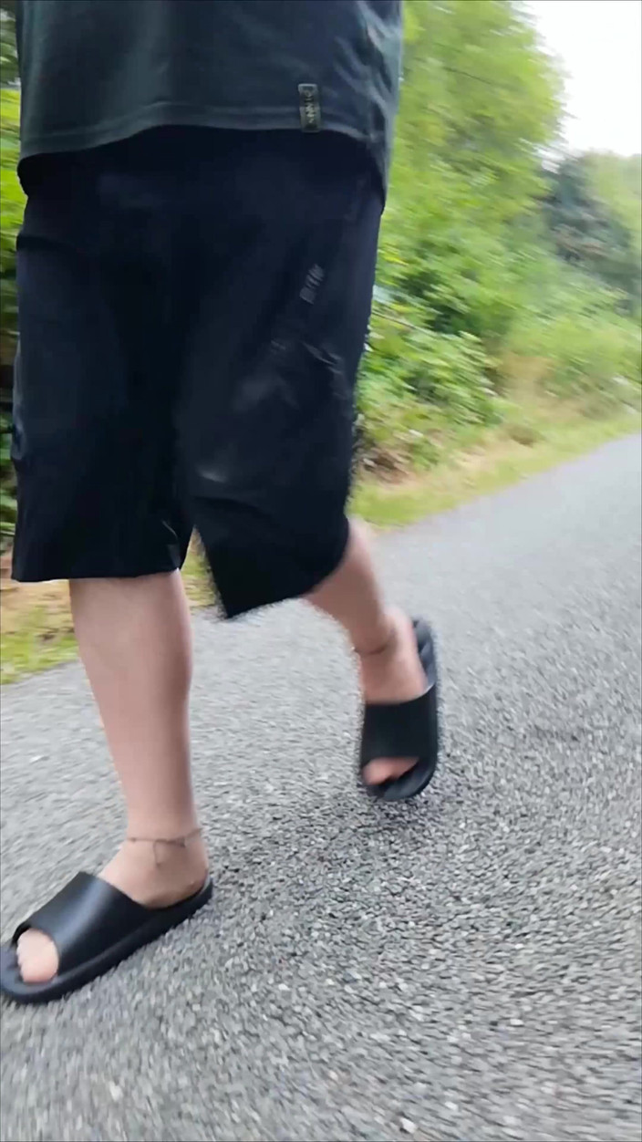 Carmen_Nylonjunge: In Slippers and White Socks in Nature