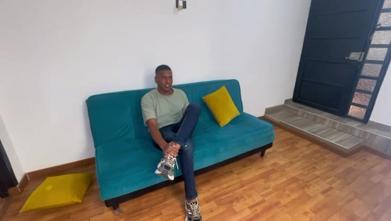 GerardoTCD: I Fuck My Friend's Stepmom Really Hard