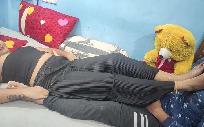 Vaigavarun Feet romance: Deptanie klatki piersiowej