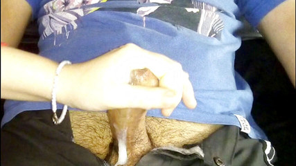 Sexoamateur: Гаряча дружина катається і мастурбує