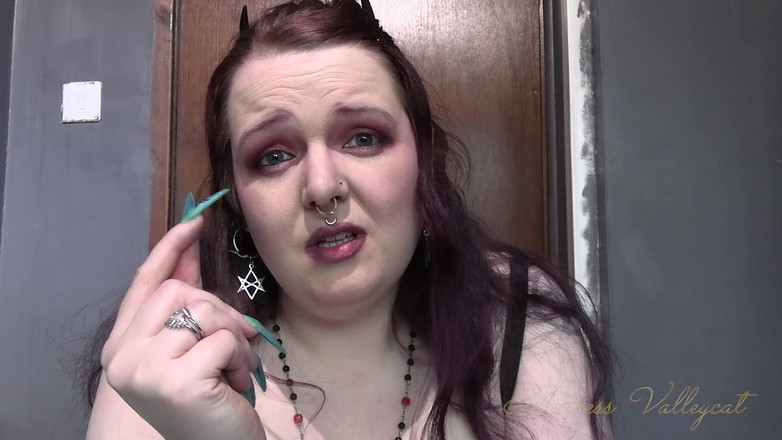 Mxtress Valleycat: Cursed Talon Temptation