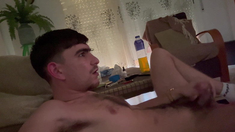 XLNicoo: Khi tôi bị bỏ lại một mình ở nhà