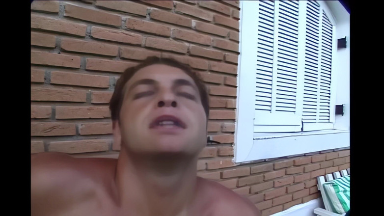 Shemale exstasy: 알렉시아가 엉덩이를 성적으로 한다