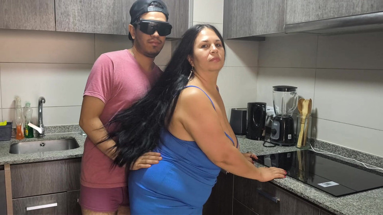 Riderqueen: Video per i fan, matrigna sorpresa in cucina
