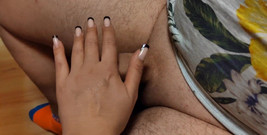 Emma_Alex: Nevlastní sestra si hraje s mým nedbalým čůrákem, když pracuje nevlastní...