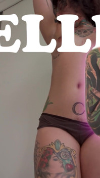 The Giantess Smells His Sweaty Body and His Fart-filled Panties