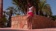 ATKIngdom Fans: Danse sexy en plein air et masturbation