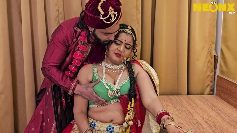 Indian Savita Bhabhi: Dulha Dulhan Flitterwochen-Desi-paar