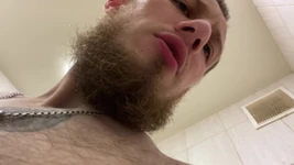 Dominantă directă, sesiune de adorare și spermă