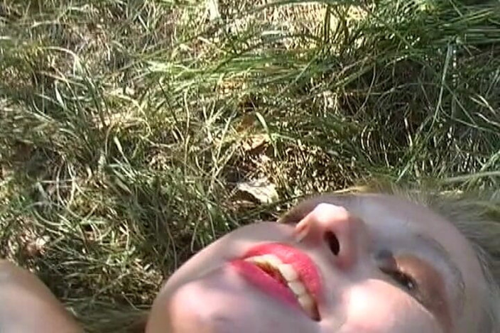 Deutsche Camgirls: Blonde Babe From Germany Got to Suck Cock in the...