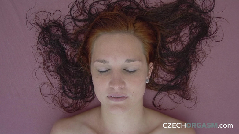 Czech Orgasm: chek charamsukh 154: sanvedanshil choot ka ankur