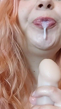 Niesamowite obciąganie i Titjob Fromhorny BBW