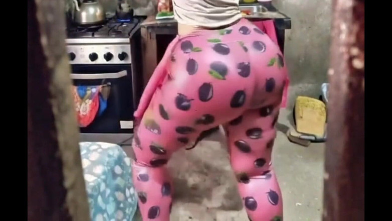 Xprohibidox1: Pantat pink stocking 3