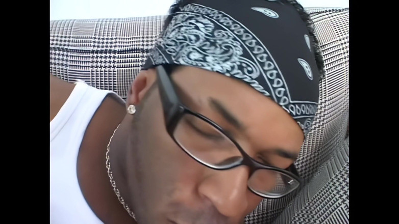 Pornobello: 밀레나 산토스: 네 그 큰 검은 자지로 내 엉덩이를 꺼