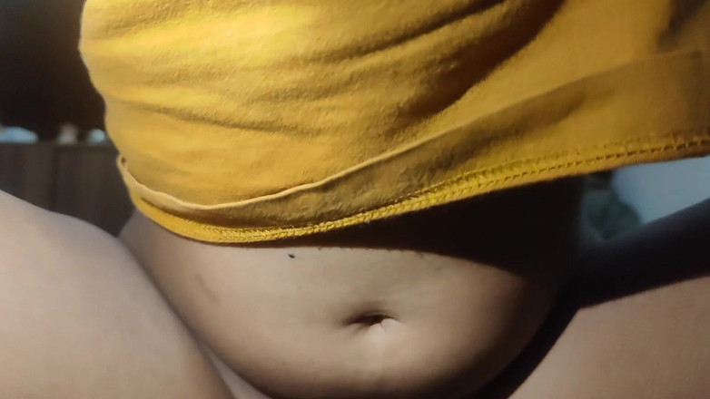 Peeda best aprasad: Przyrodnia siostra o północy