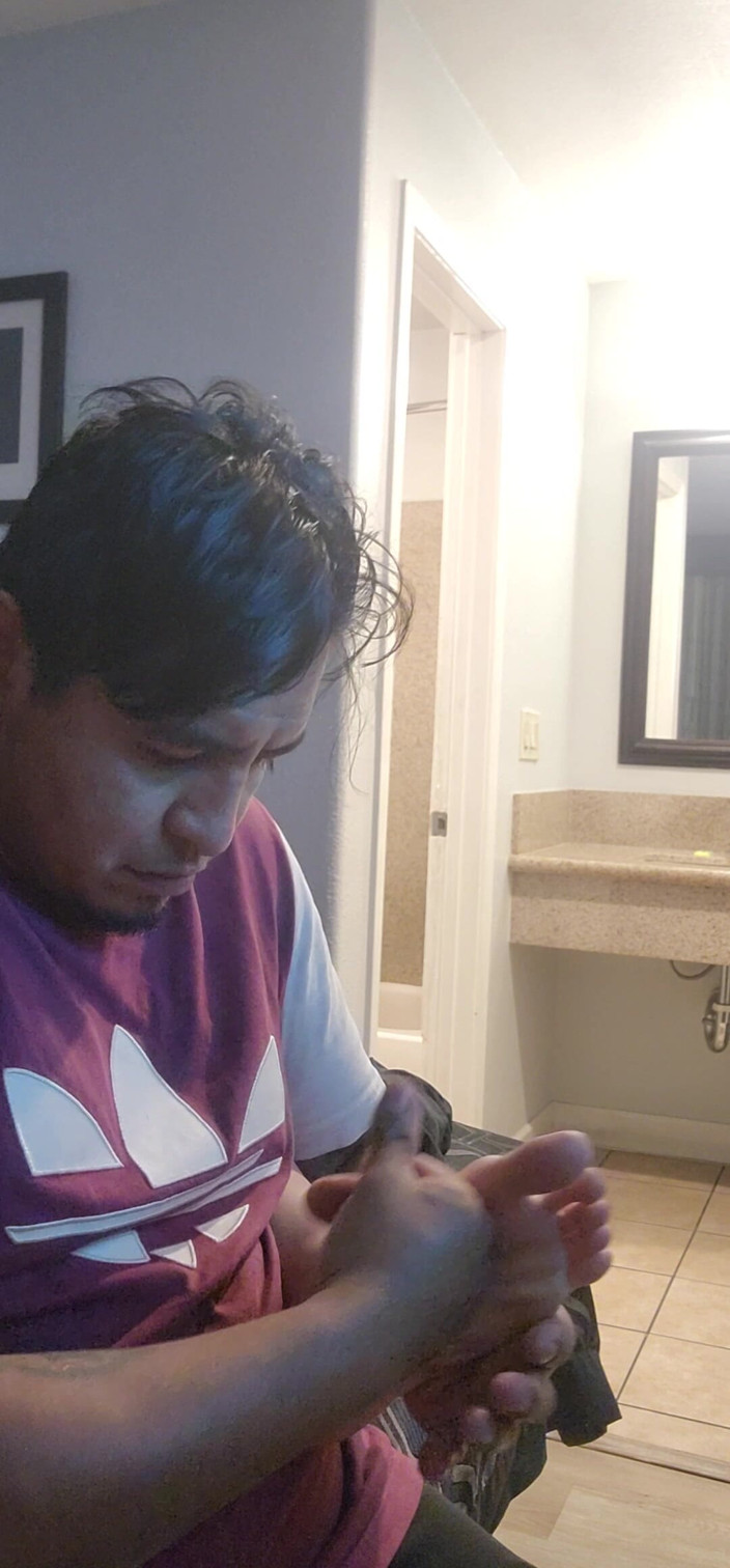 Adriano22: Adoración de pies