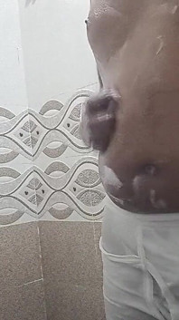 Sborra in doccia