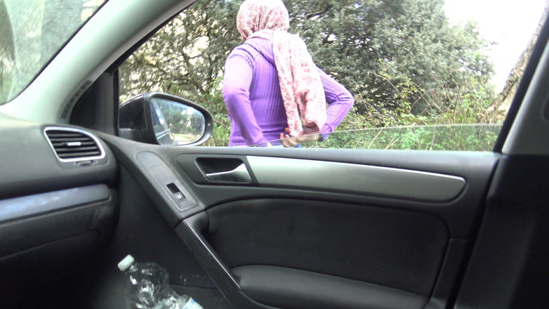 Souzan Halabi: Ramasser une prostituée de rue amateur turque à Istanbul