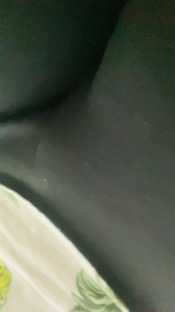 Preciusrouss49: Îți pot suge pula atât de bogată