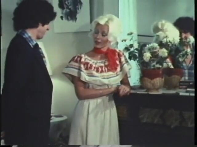 Old Good Porn: Trío porno vintage con puta follada y cremada por dos...